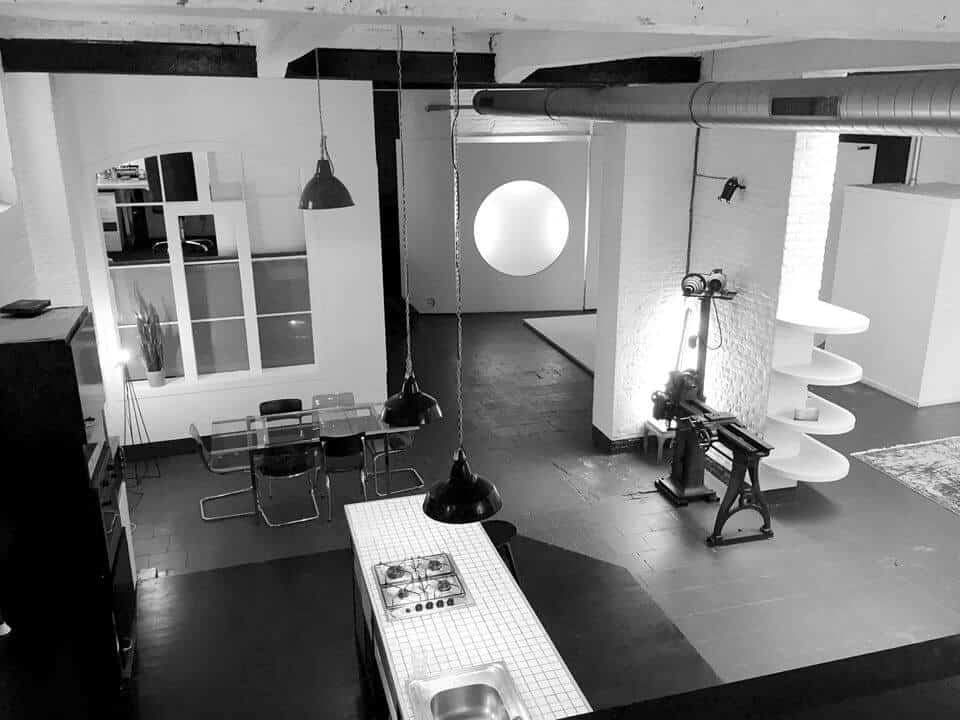 luminous-and-modern-events-studio