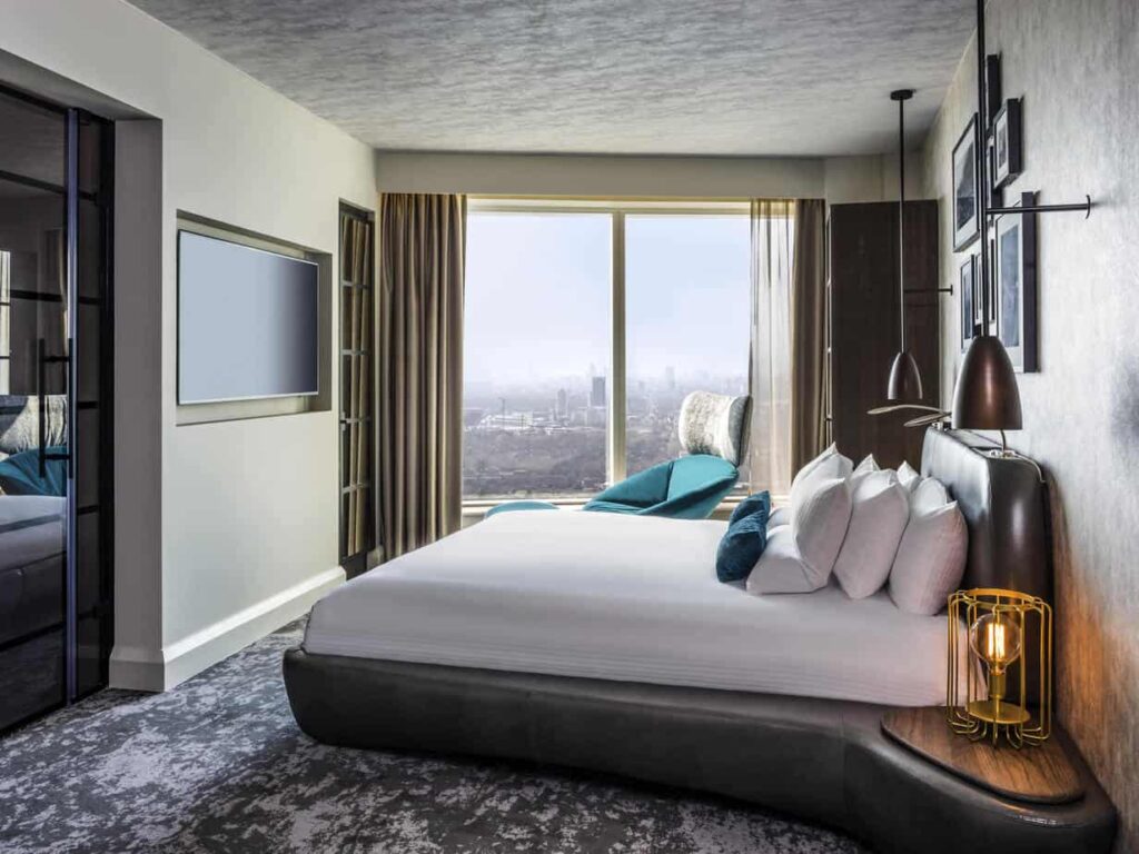 Stunning hotel with views of the London skyline
