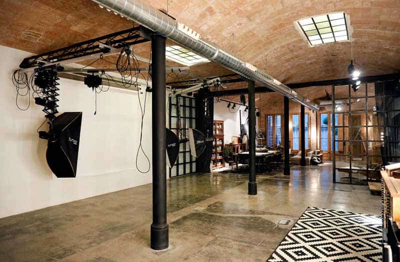 Cozy and vibrant space in the heart of Barcelona