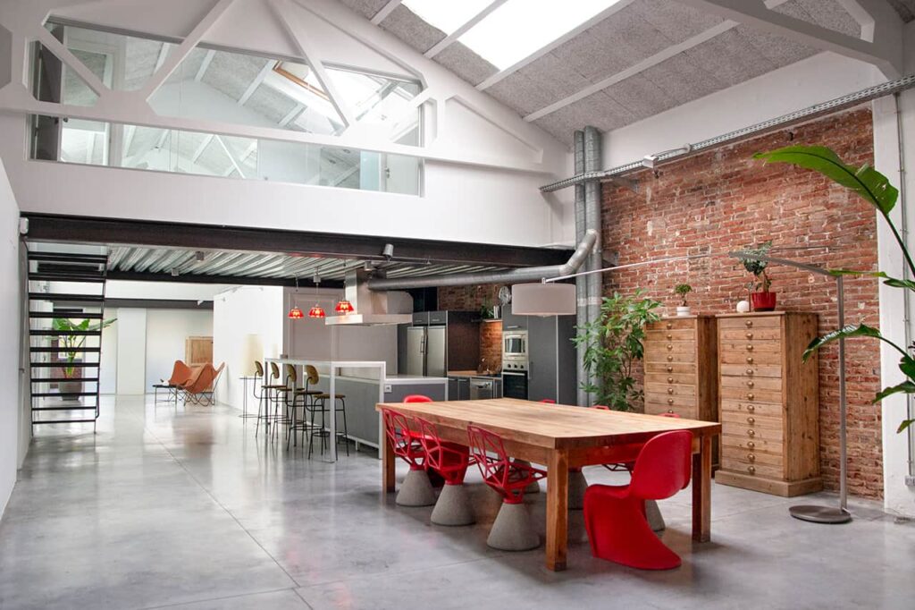 Multipurpose and chic loft for events