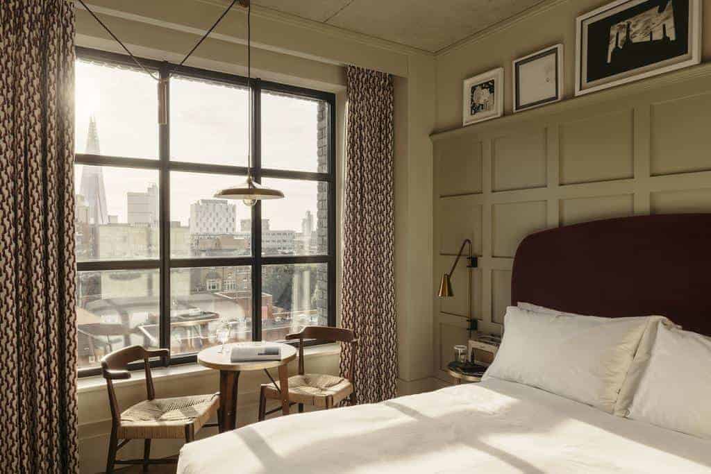 Charming hotel rooms plenty of daylight