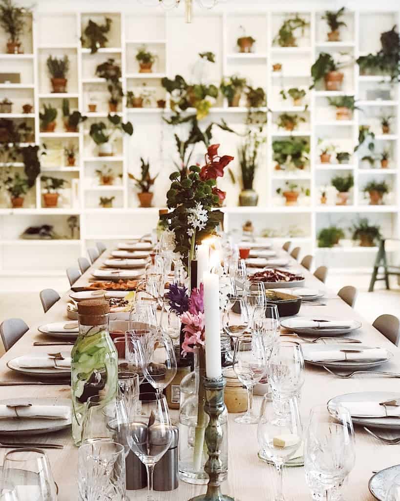 Charming blank canvas space for events