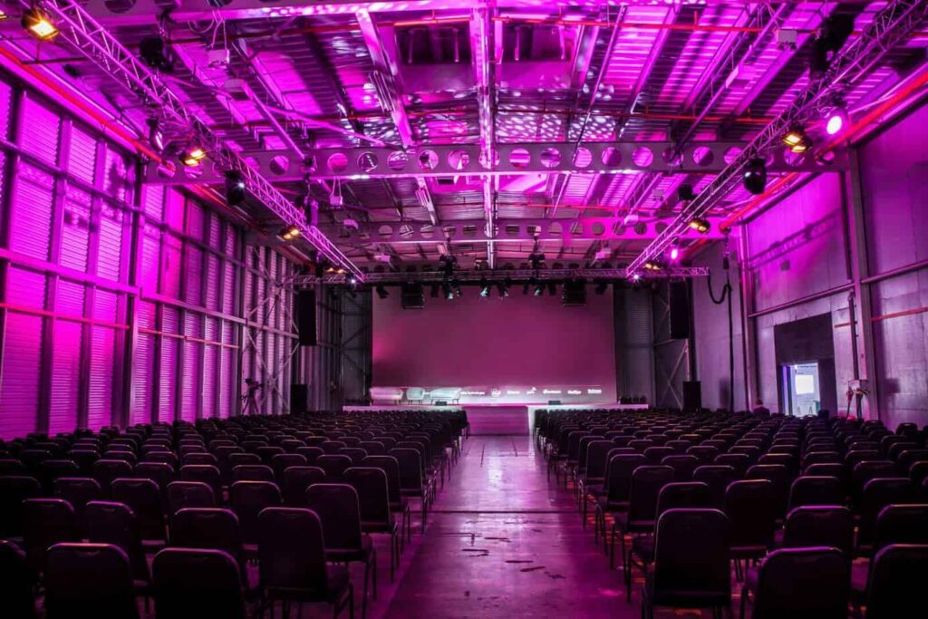 Industrial blank canvas venue for conferences