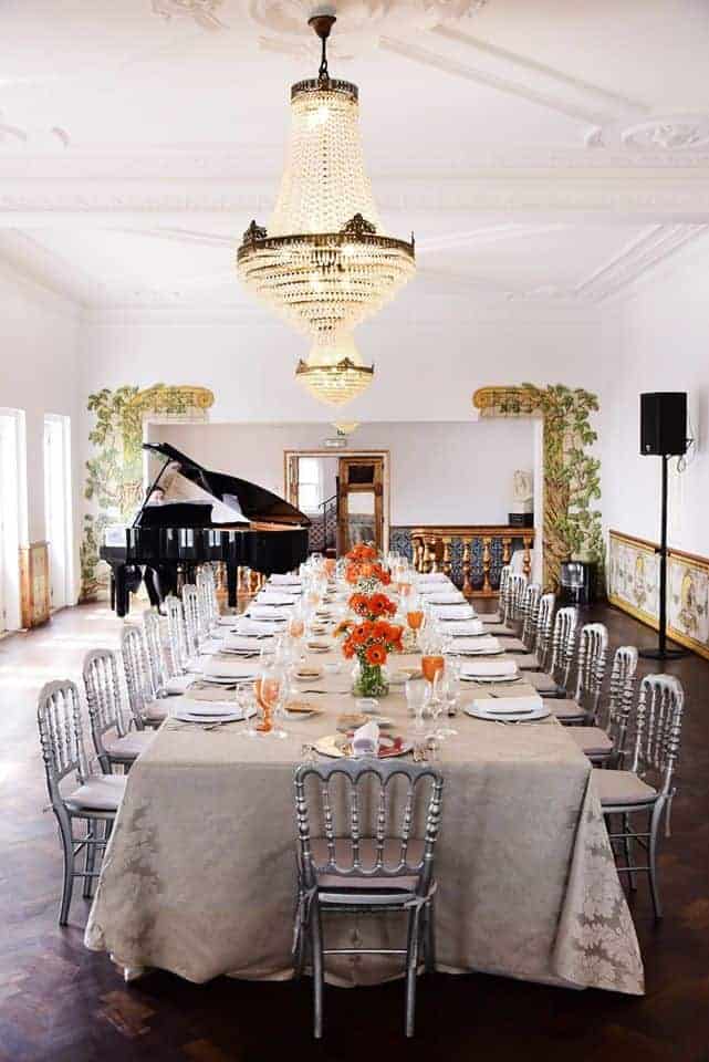 Elegant and luminous venue for private dining and receptions