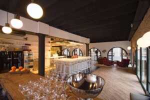 Trendy and versatile event venue with open kitchen