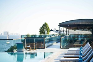 Unique pool venue overlooking the Tagus