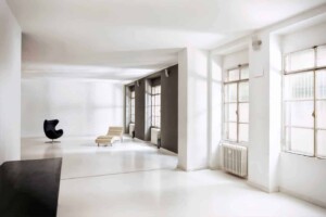 Luminous and airy studio for photo shoots and exhbitions
