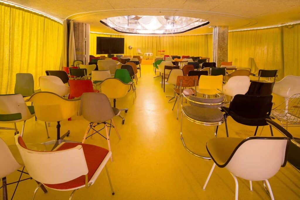 Quirky yellow room for events