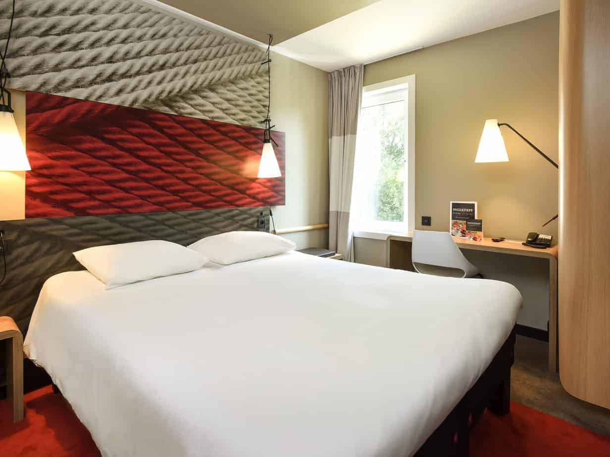 Vibrant and fully renovated hotel close to the heart of Brussels