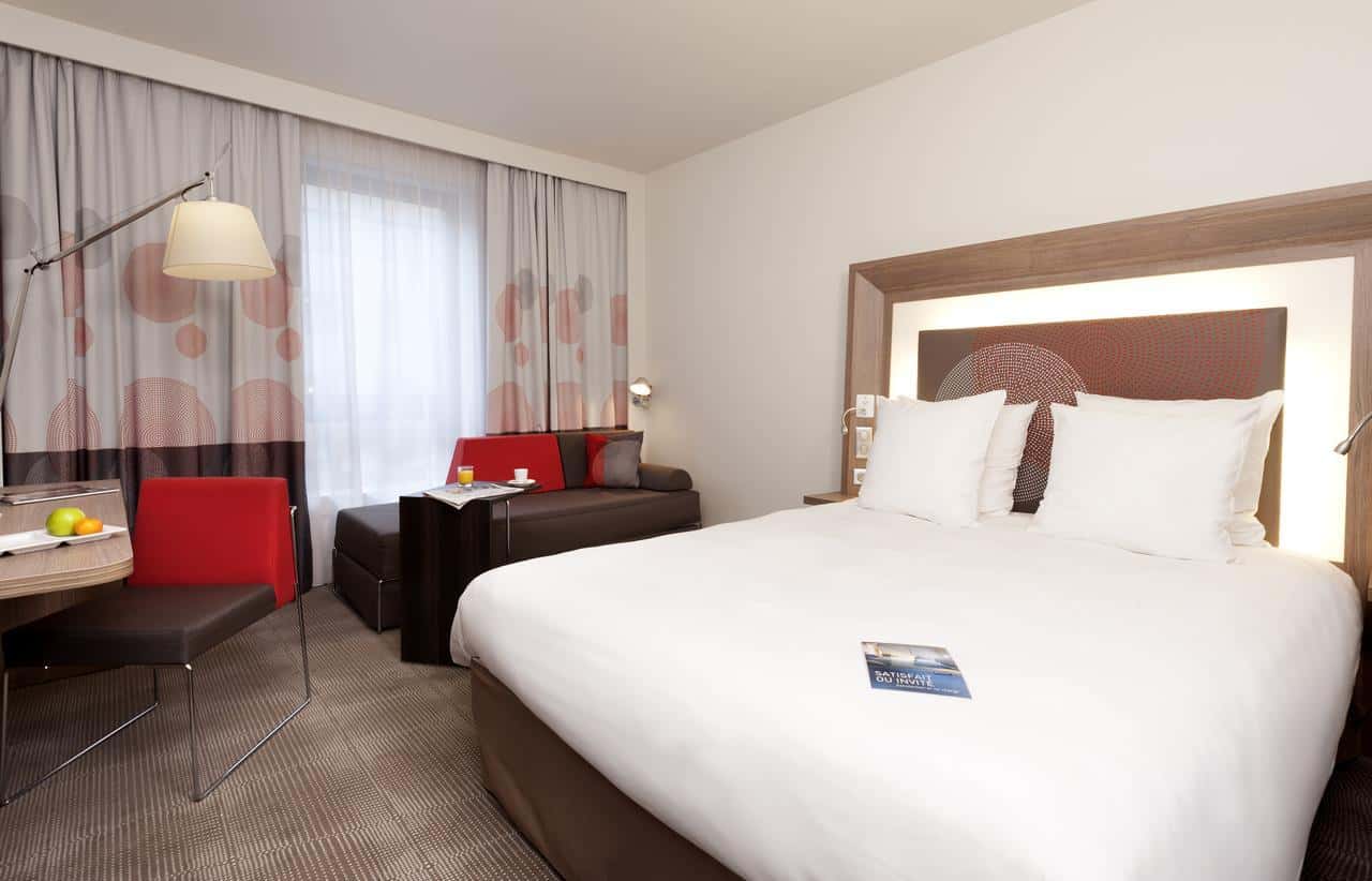 Comfortable hotel with a contemporary design and beautiful spacious rooms.