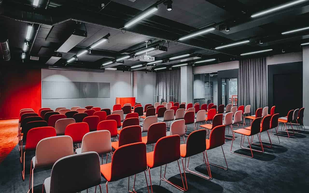 Industrial meeting venue with modern interiors in Stockholm. Space for conferences, product launches or seminars.