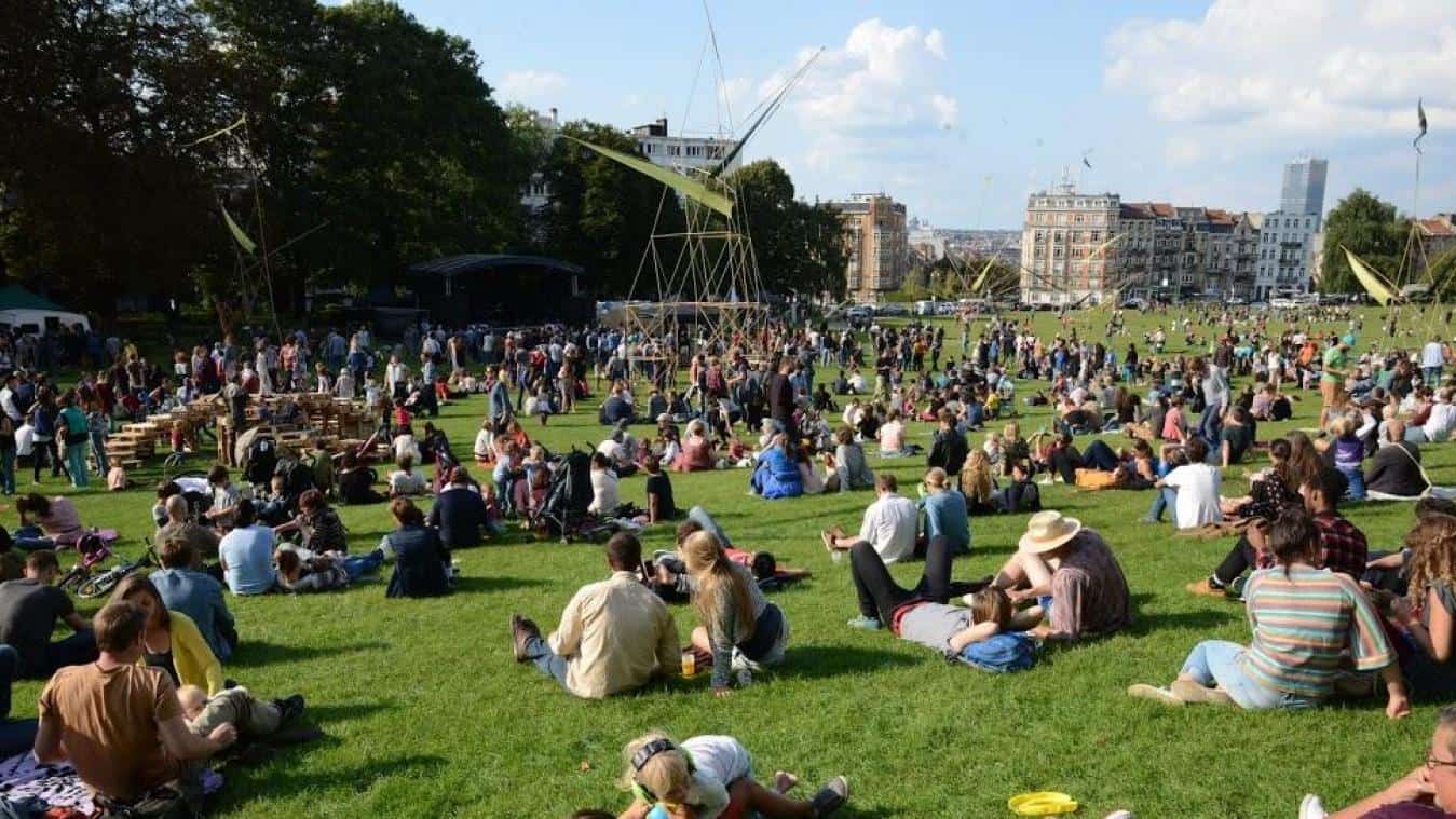 Pretty Parks in Brussels for a Picnic - Spacehuntr