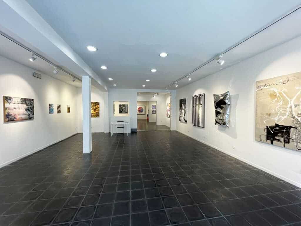Sleek gallery for any event