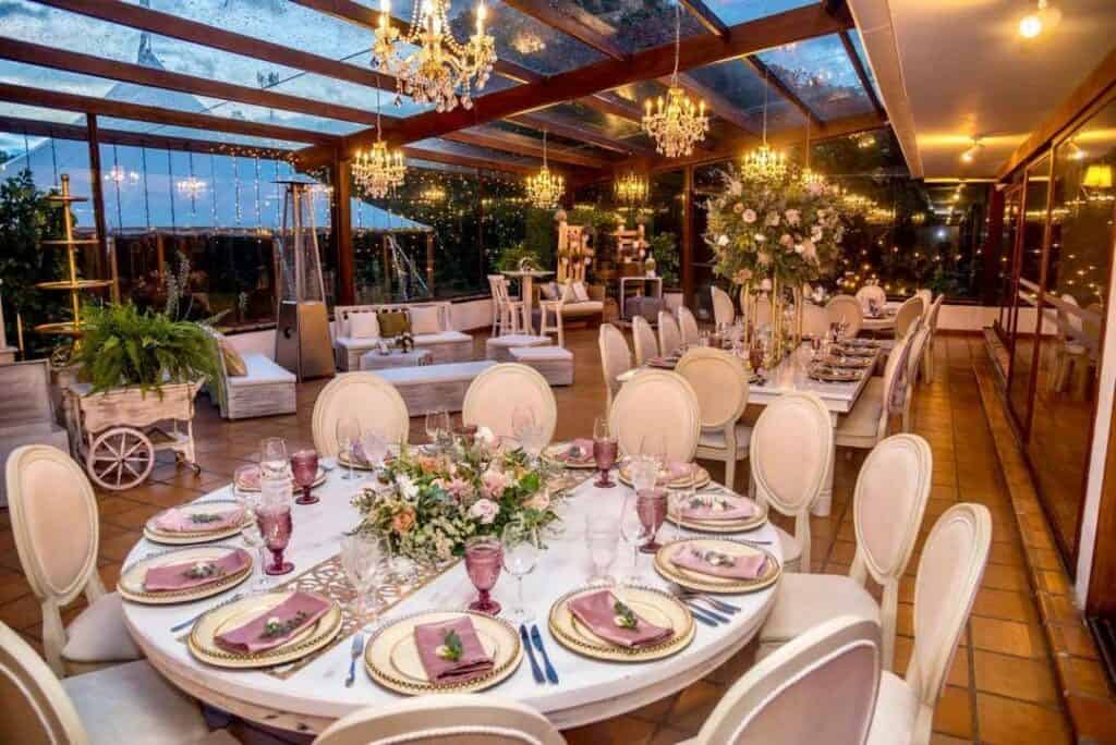 Captivating event venue with an elegant vibe