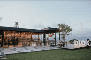 Alluring Glass Party Venue For Hire in Medellín Nestled on a Cliff